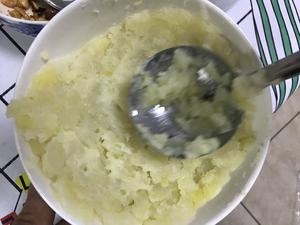 炒土豆泥的做法 步骤6