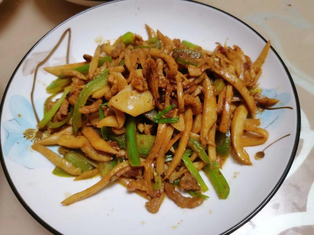 超鲜的杏鲍菇炒肉