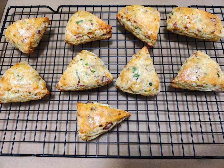 超级好吃的咸味司康Savoury Scones