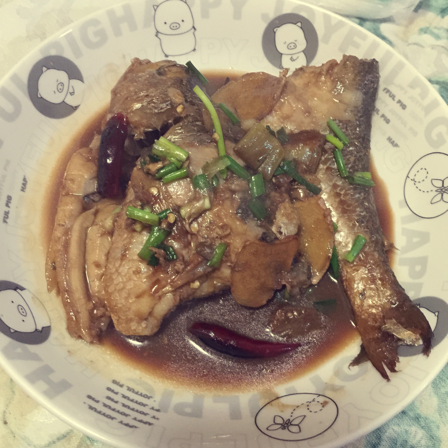 红烧黄鱼—鱼皮不破的小窍门