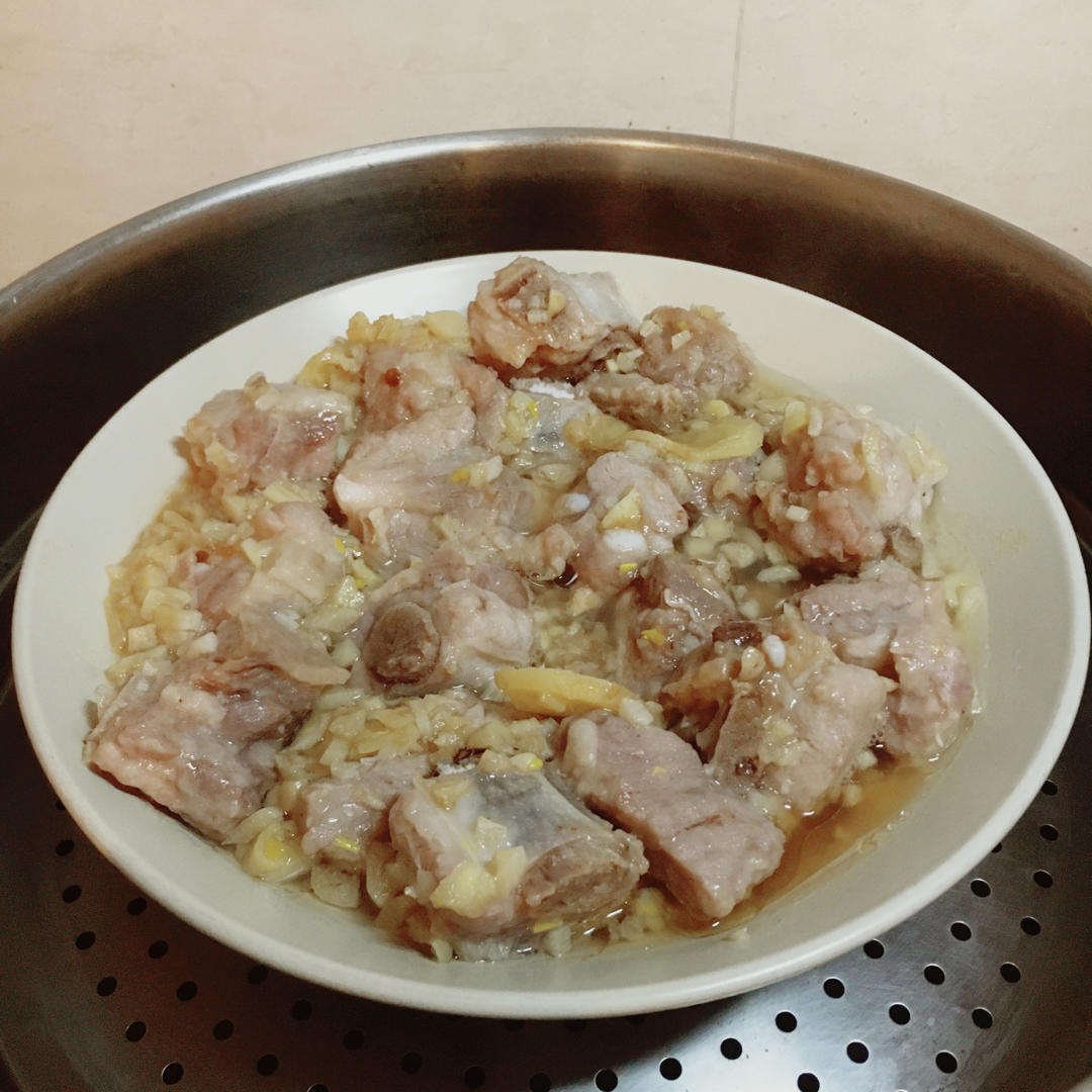 蒜蓉蒸排骨（广式蒸排骨）快手菜