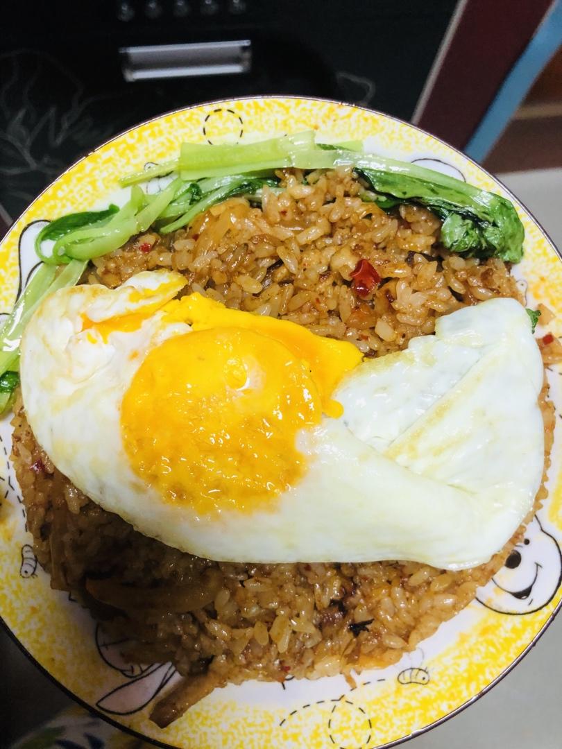 五花肉泡菜炒饭