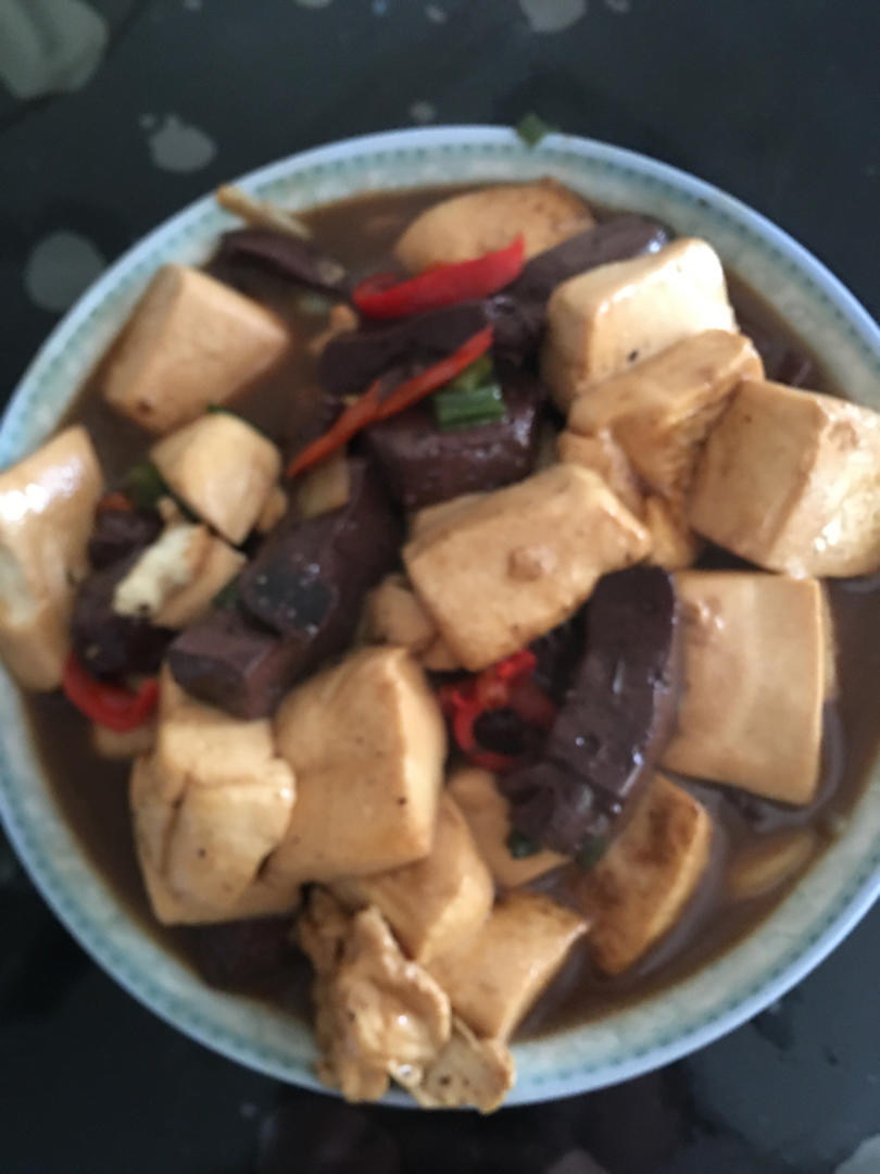 2种烧法的猪血豆腐