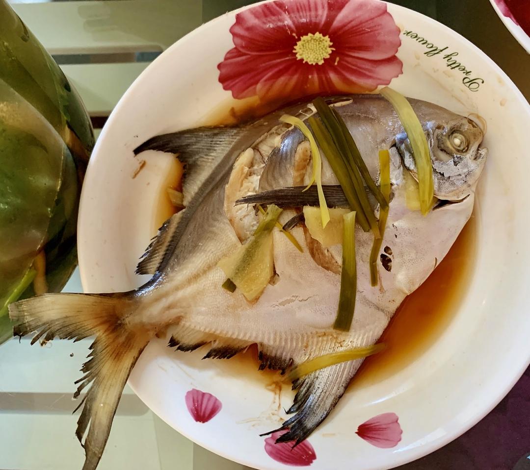 清蒸鲳鱼