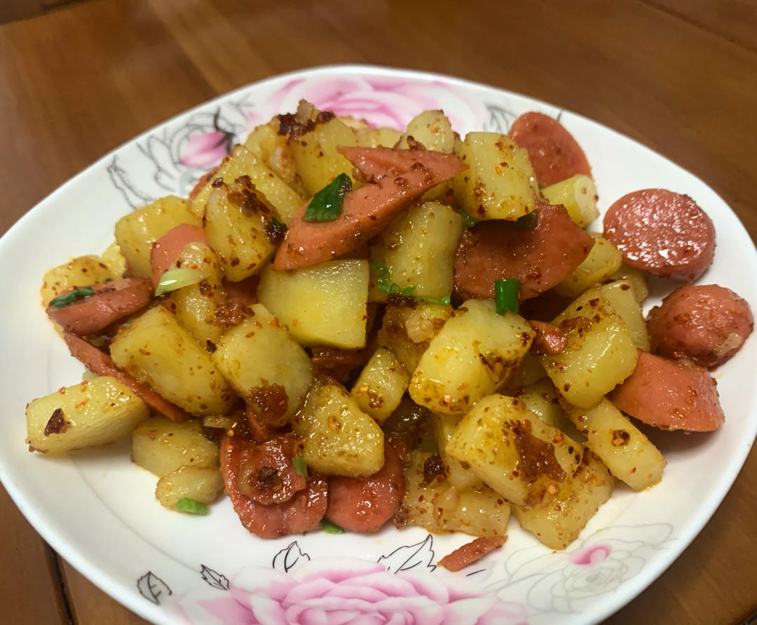 香辣孜然火腿土豆丁