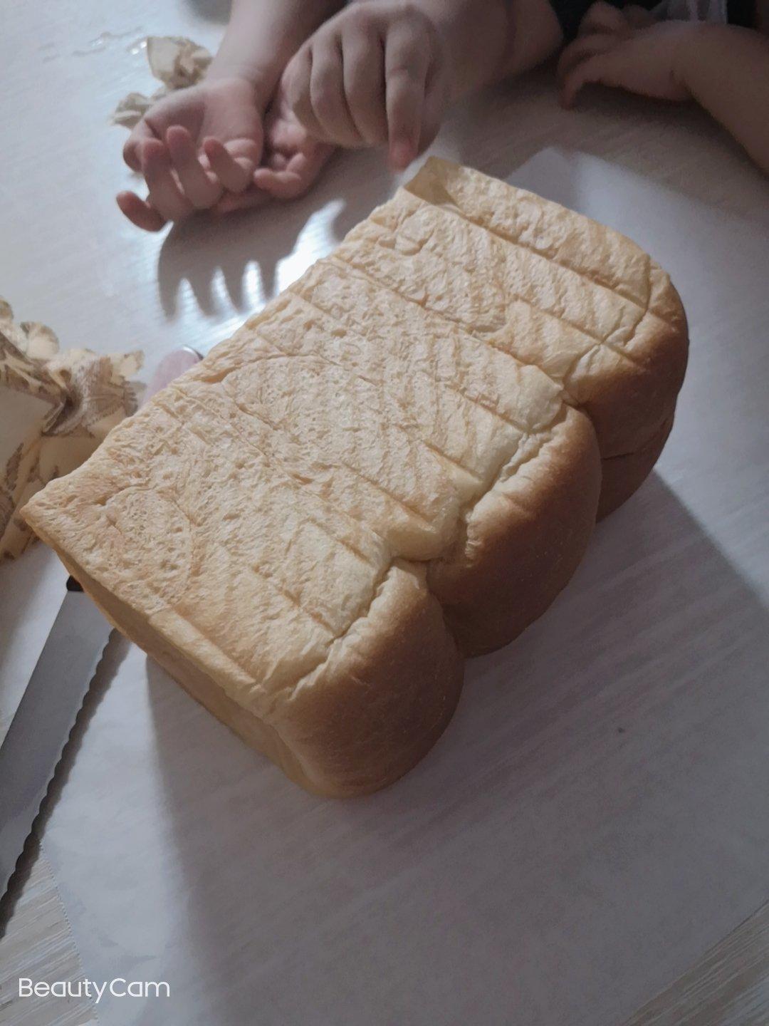 🍞低热量，超级柔软，蓬松，清甜三明治白吐司