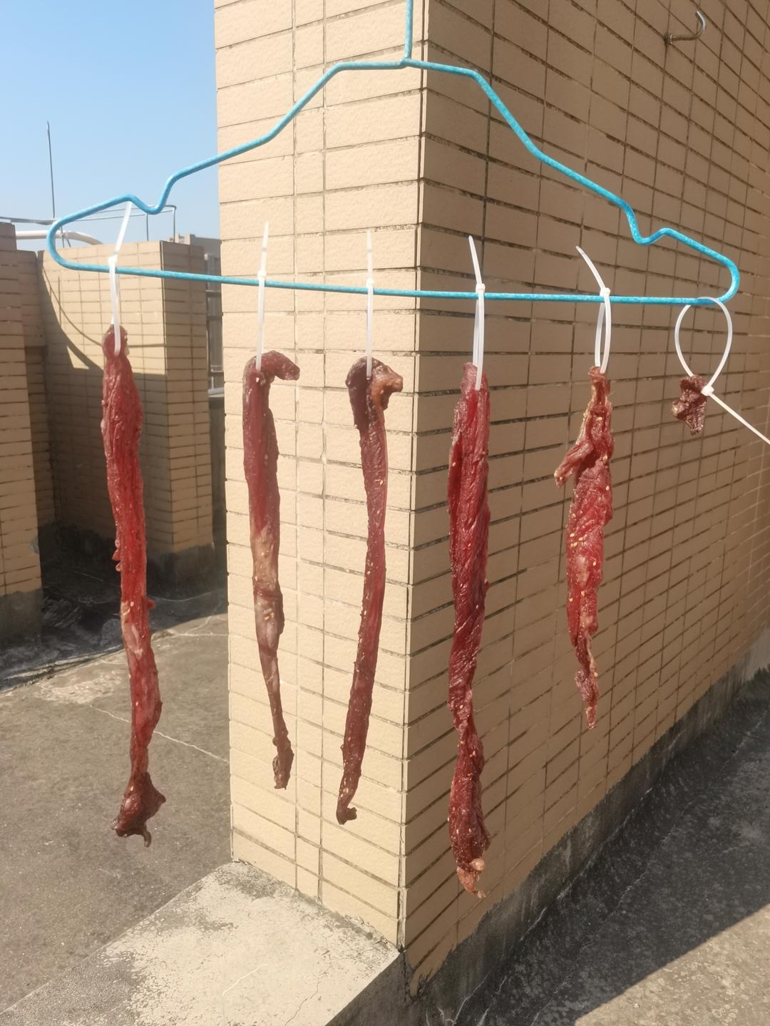 孜然味风干猪肉干