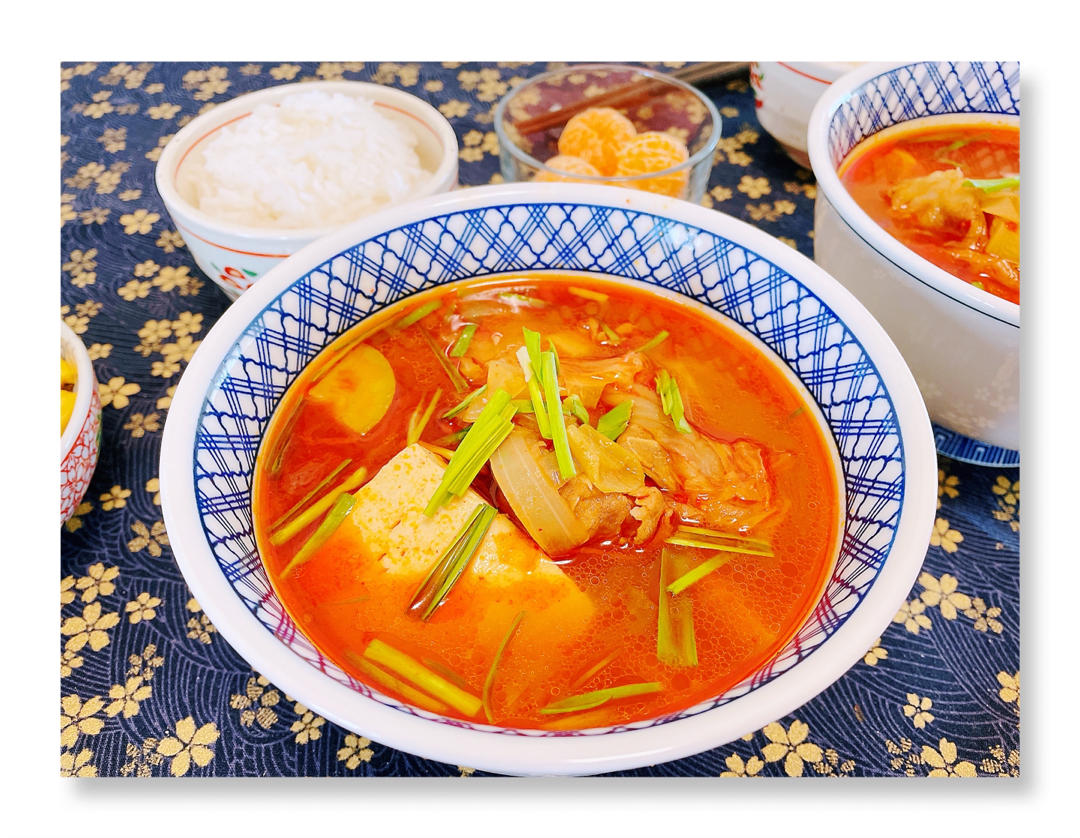 小美一锅四出：韩式拌饭+大酱汤