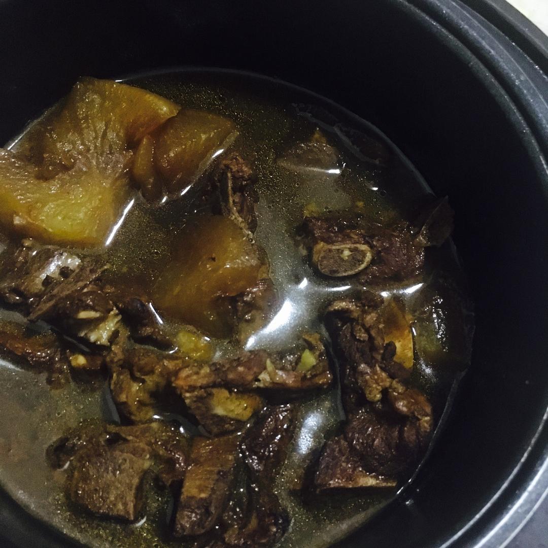 萝卜红烧排骨