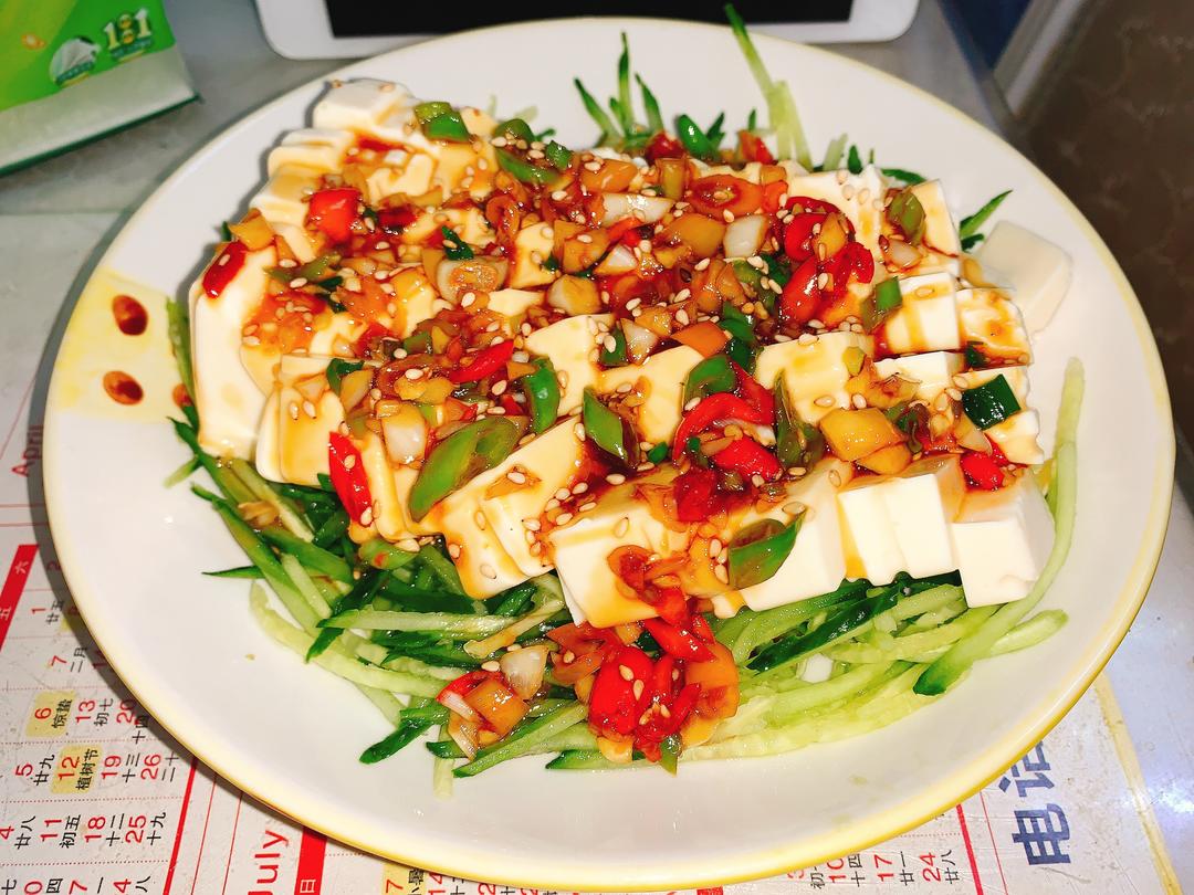 浇汁嫩豆腐