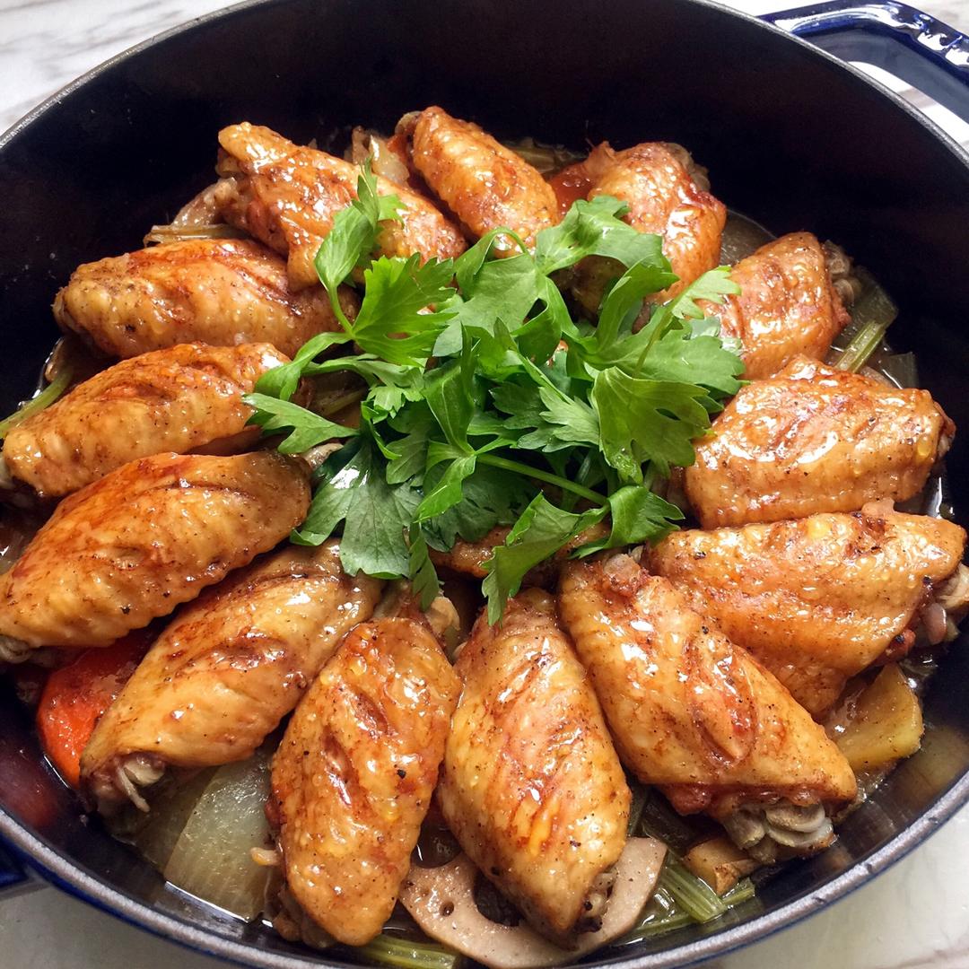 时蔬焖鸡翅——staub珐琅铸铁锅