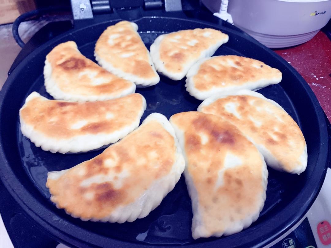 烫面韭菜盒子
