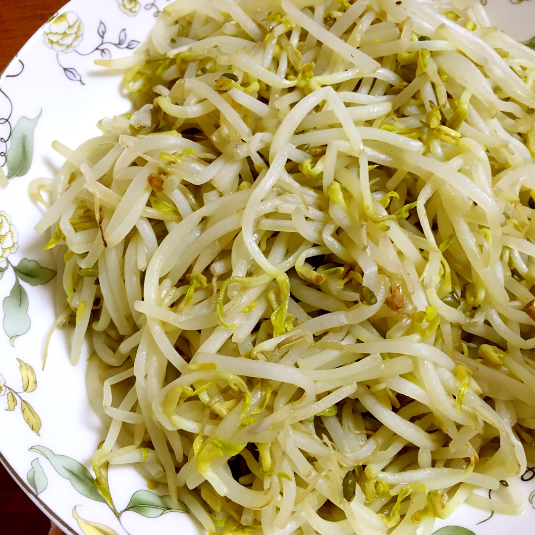 炒豆芽