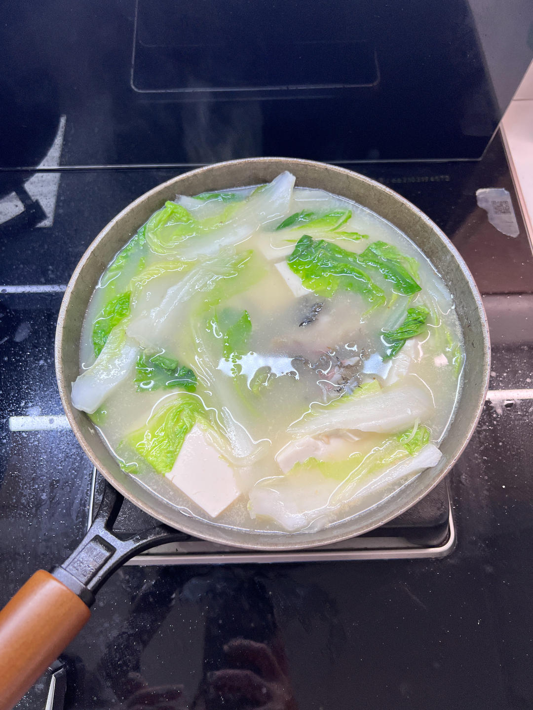 鲫鱼汤(鲫鱼豆腐汤)