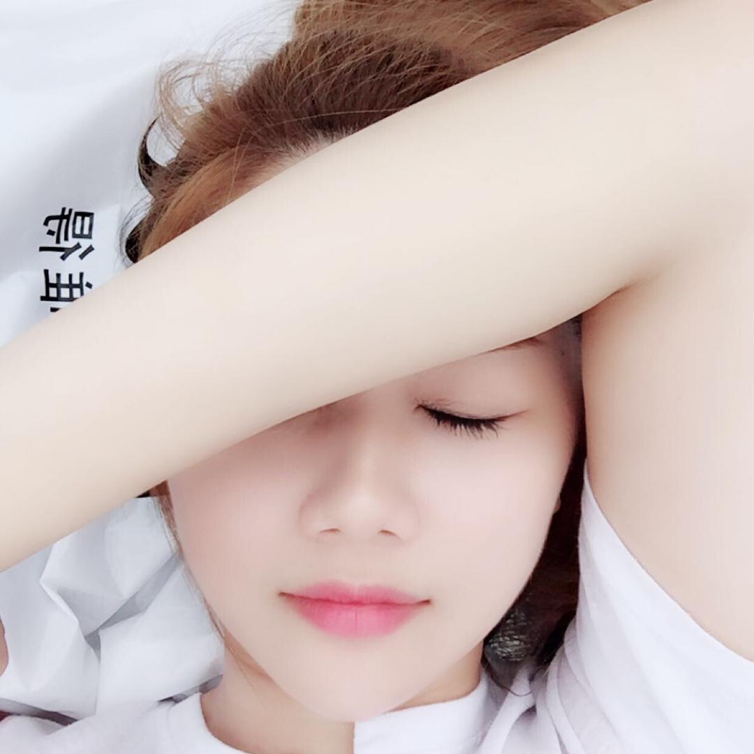 铭铭老婆