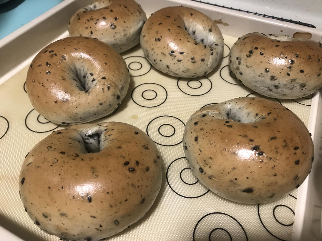 原味贝果🥯/黑芝麻贝果🥯