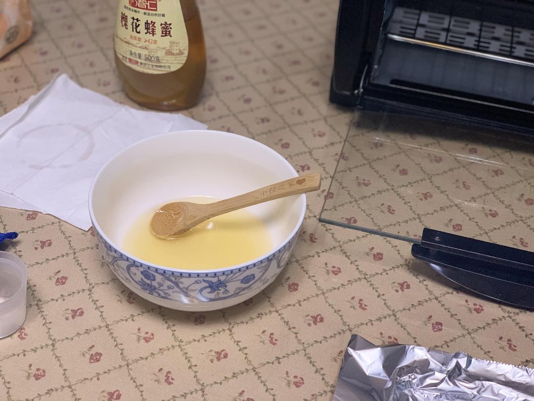 🐔蜜汁烤鸡翅的做法 步骤4