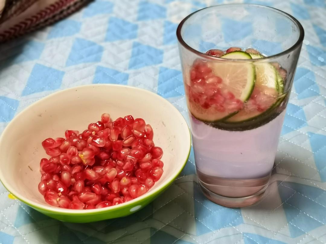 雪碧柠檬冰饮「网红高颜值消暑降温水果茶」
