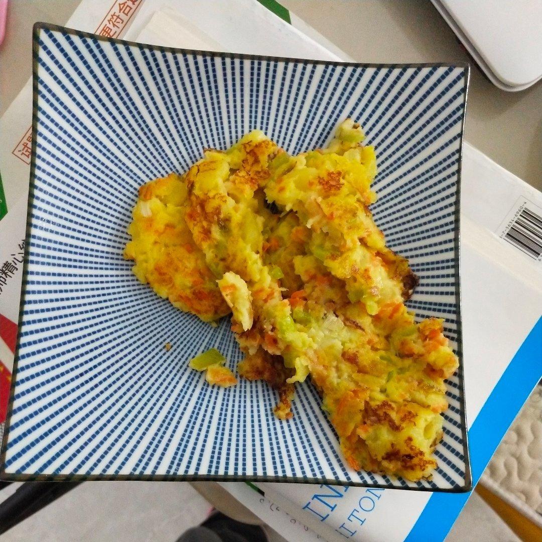 不加一滴水，外酥里嫩的香煎土豆饼❗️