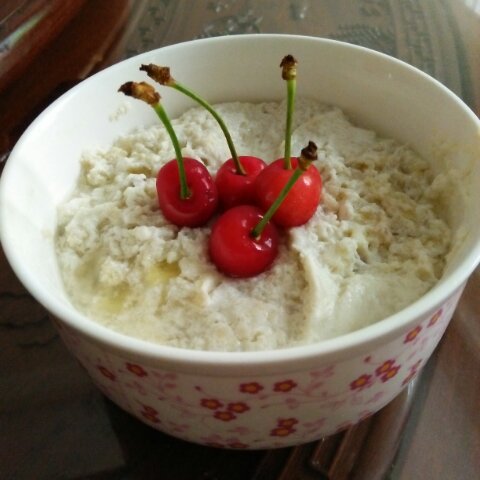 牛奶味香蕉蛋羹