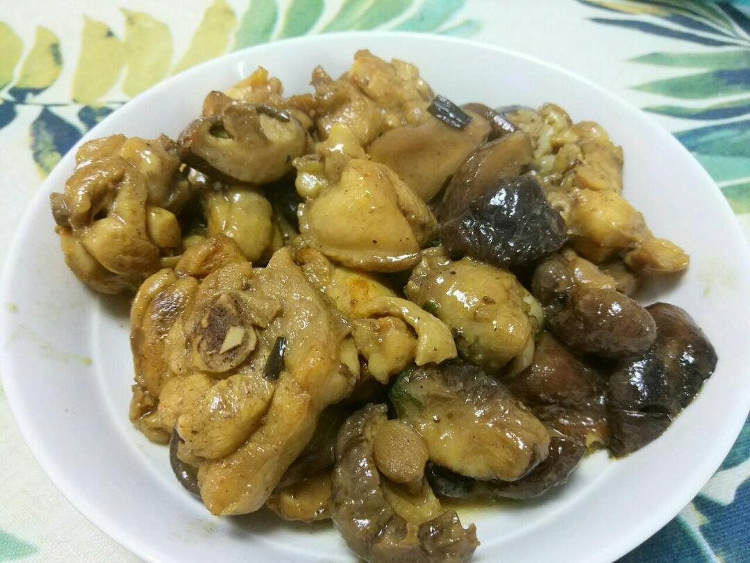 香菇鸡块