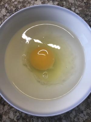 新手鸡蛋羹快手水蒸蛋的做法 步骤2