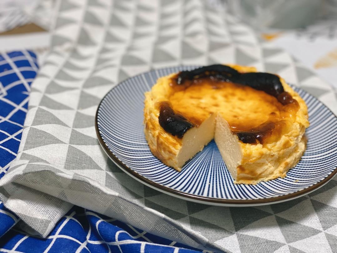 巴斯克式烤芝士蛋糕[超简单][搬运]