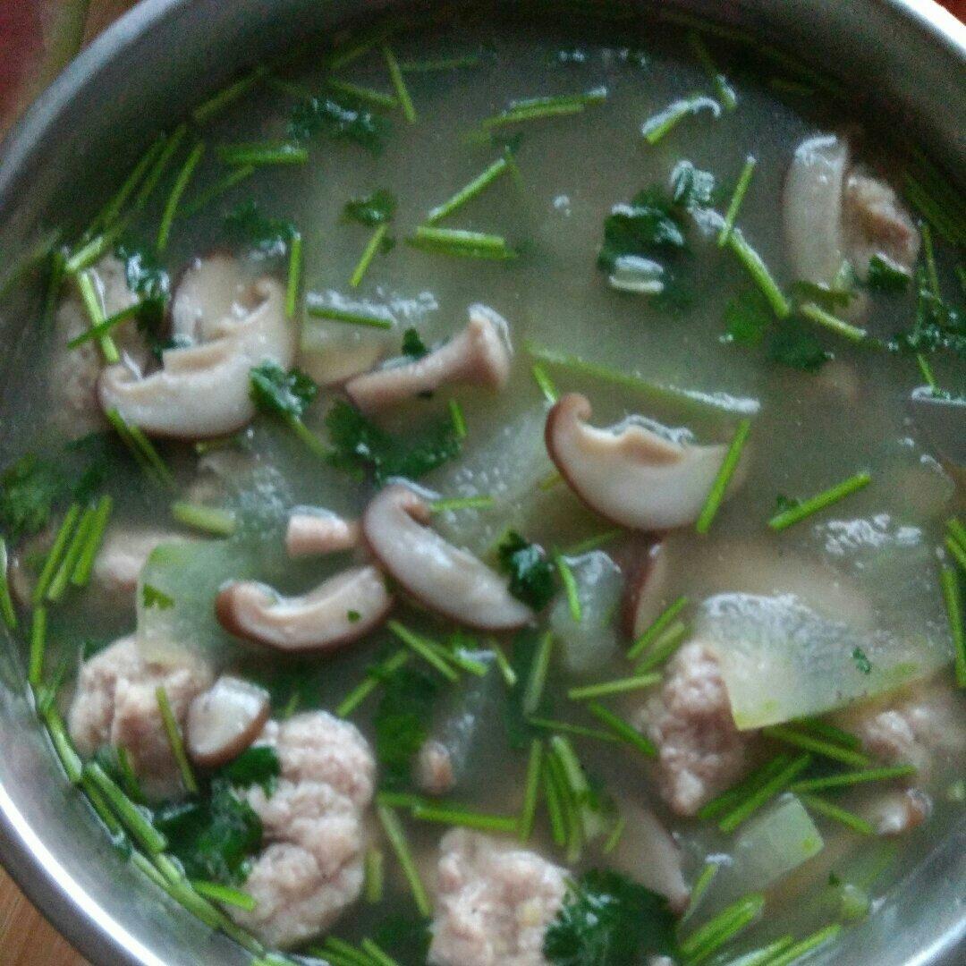 冬瓜汆丸子汤