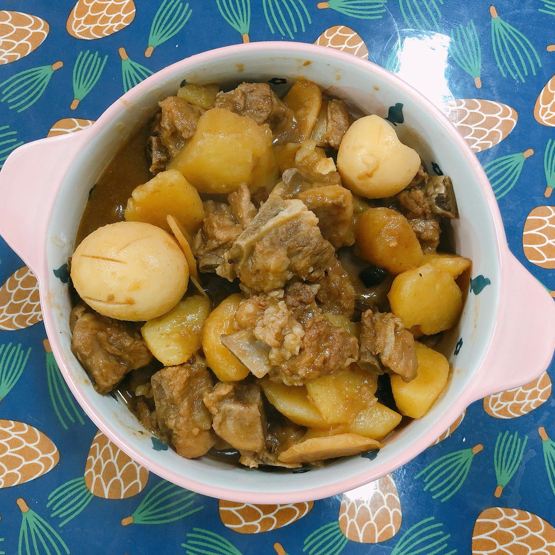 土豆炖排骨