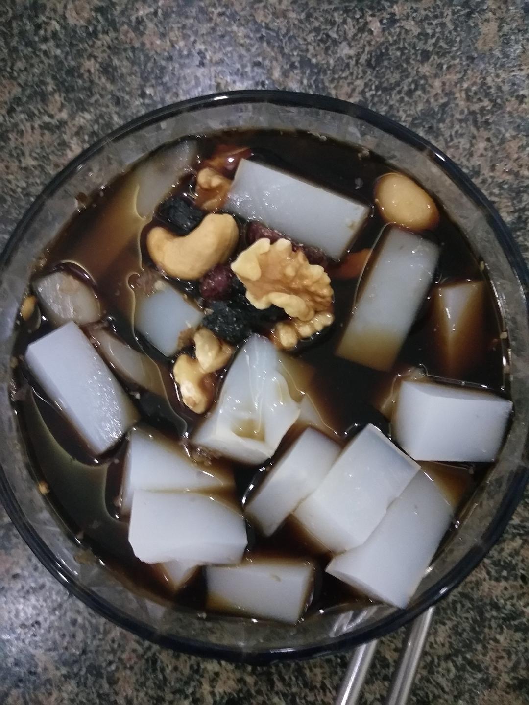 坚果冰凉粉
