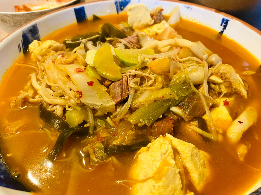 韩国大妈亲授— 韩式泡菜豆腐汤