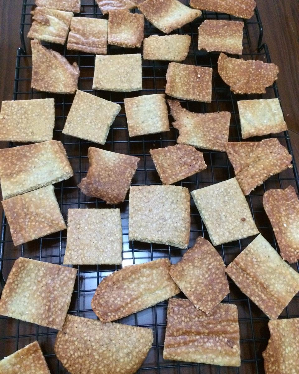芝麻薄脆蛋白饼干