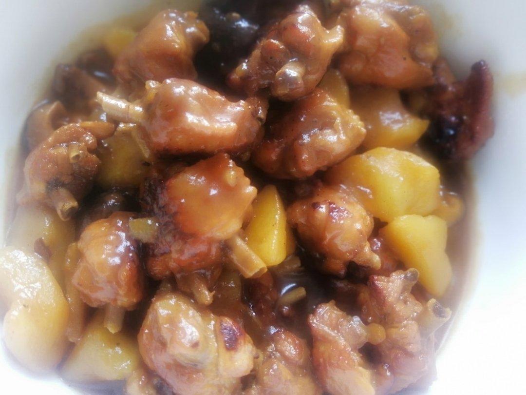 土豆烧鸡