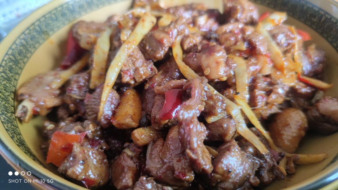 姜爆鸭子（子姜炒鸭子）