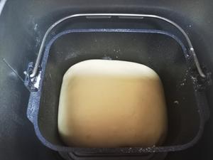 红豆沙面包圈的做法 步骤1
