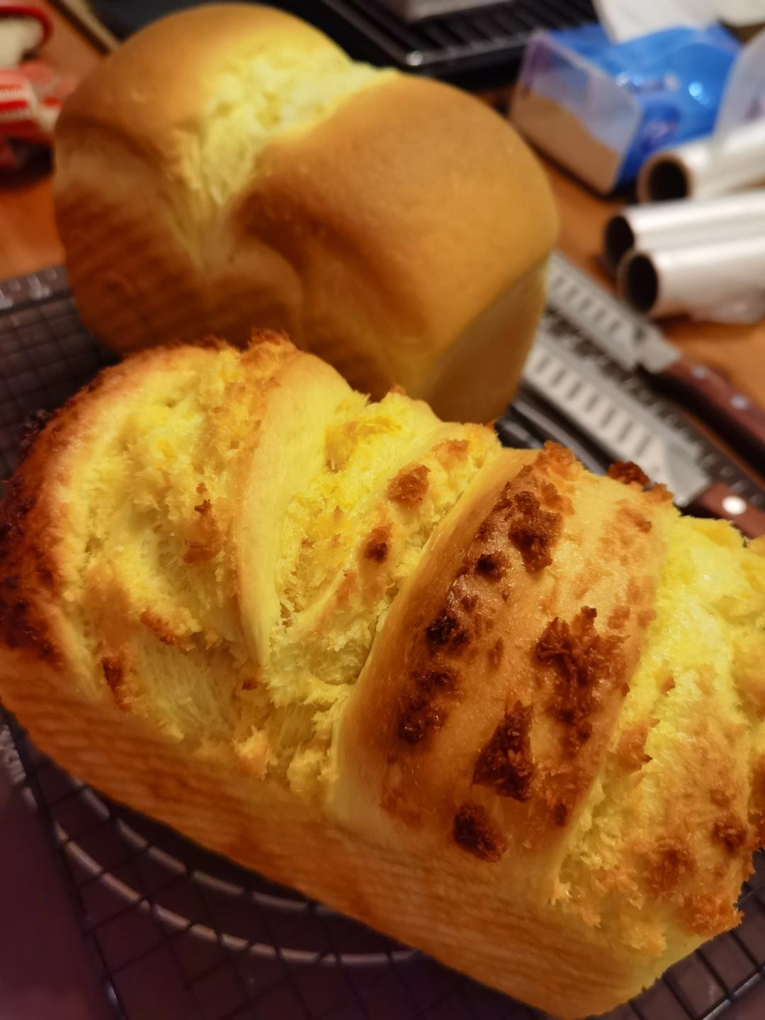 70%中种椰蓉吐司【附椰蓉馅制作方法】