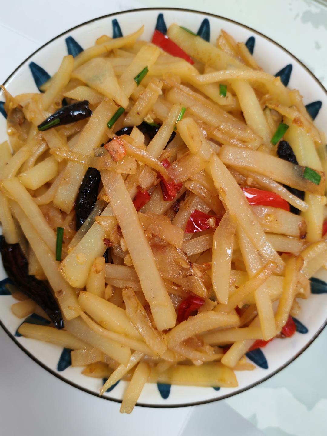 酸辣土豆丝的家常做法 超级下饭