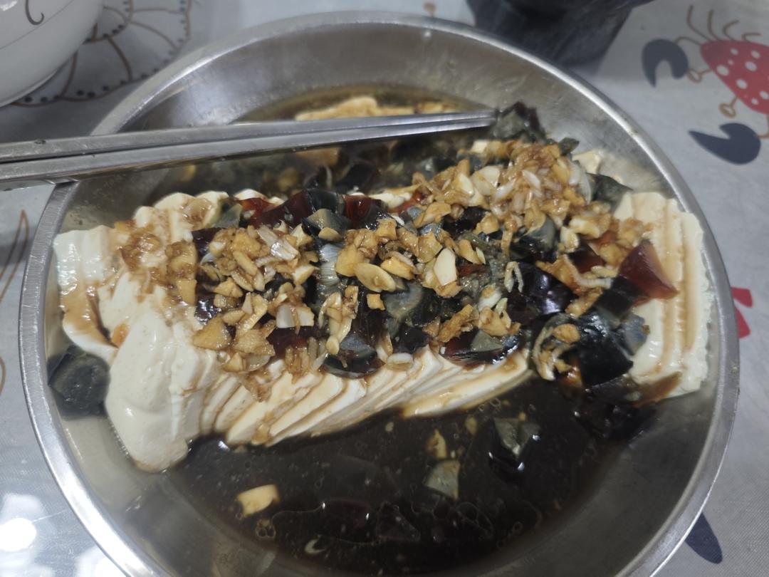 【最佳CP～】凉拌皮蛋豆腐✨