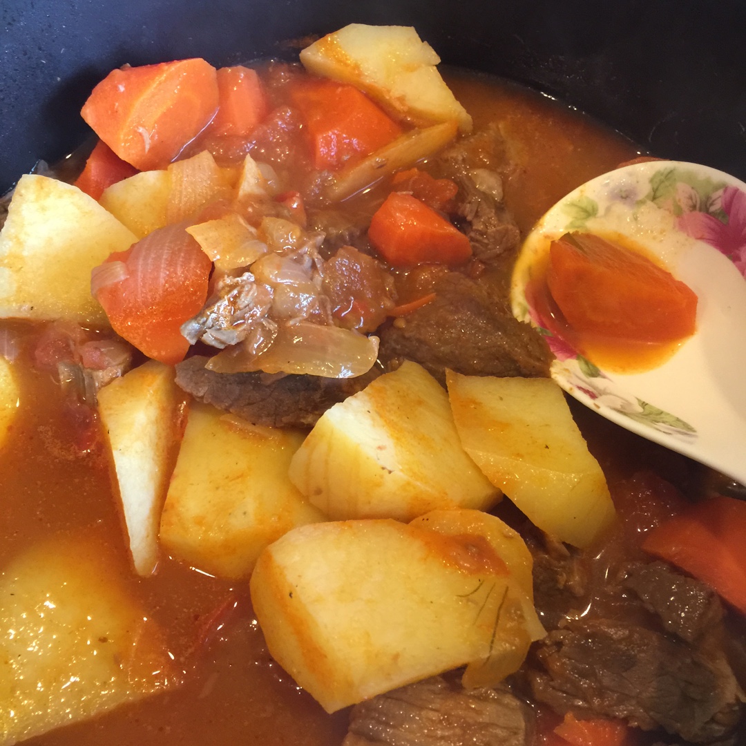 土豆炖牛肉