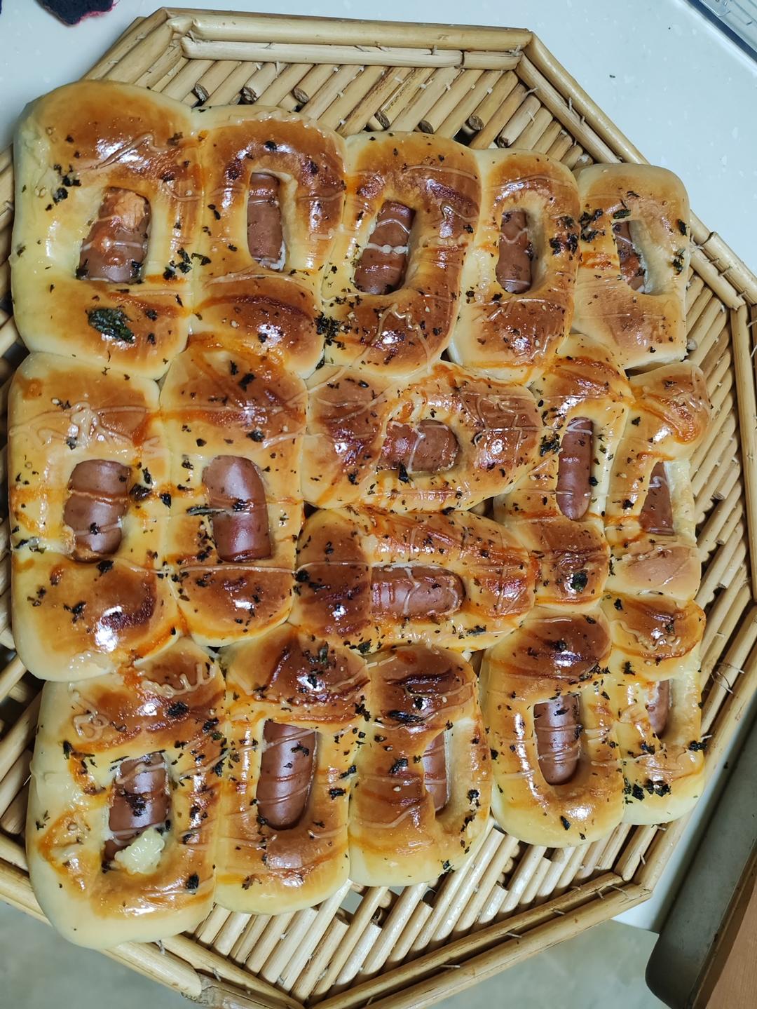 迷你肠仔排包