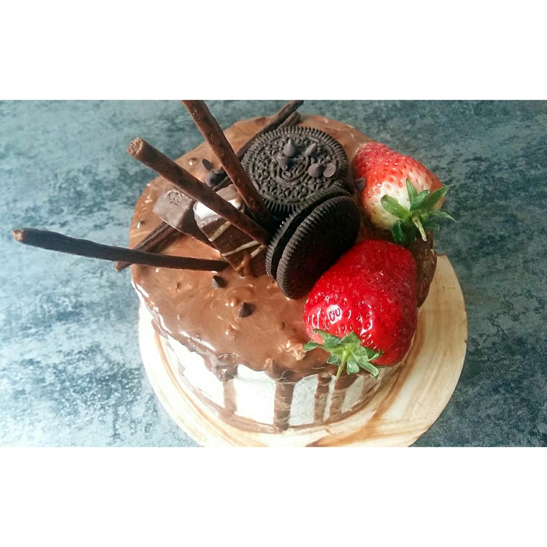 蛋糕淋面之一：甘那许淋面（详细解答淋面太稠的问题）