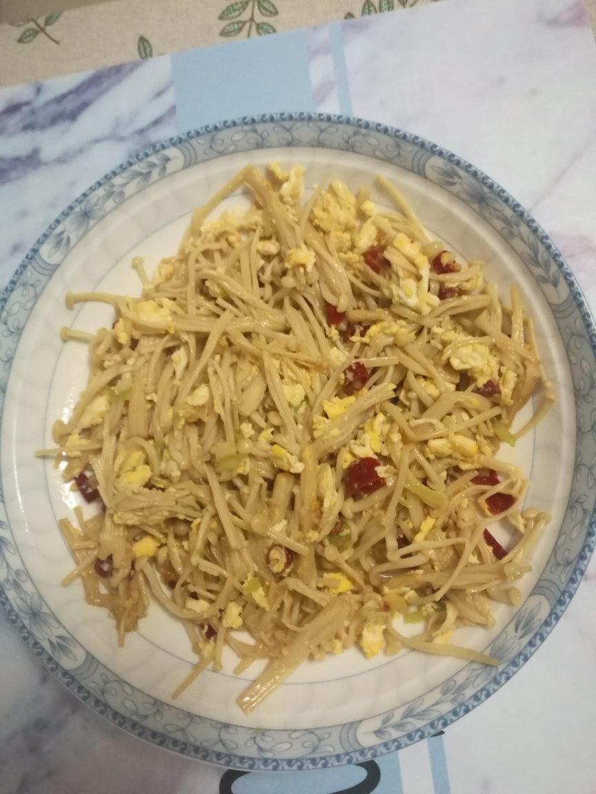 金针菇炒鸡蛋