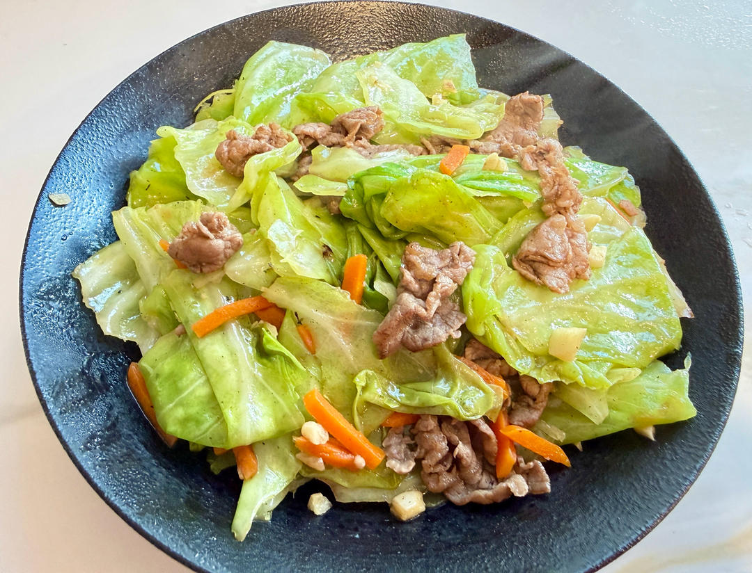 强过餐馆的家常菜ー包菜心炒牛肉