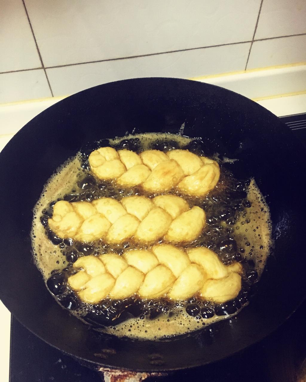 超好吃的香软麻花