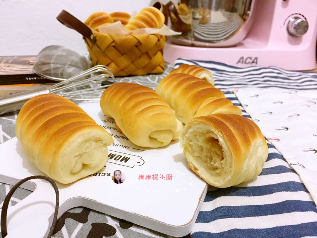 纯奶手撕吐司的做法 步骤1