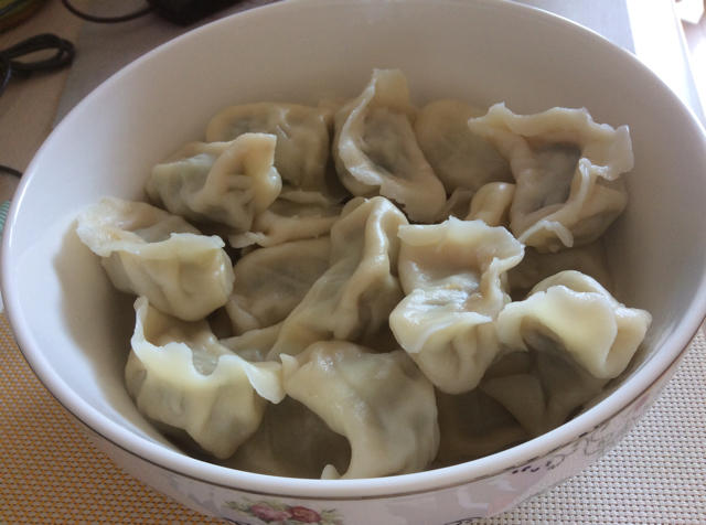 韭菜肉陷饺子