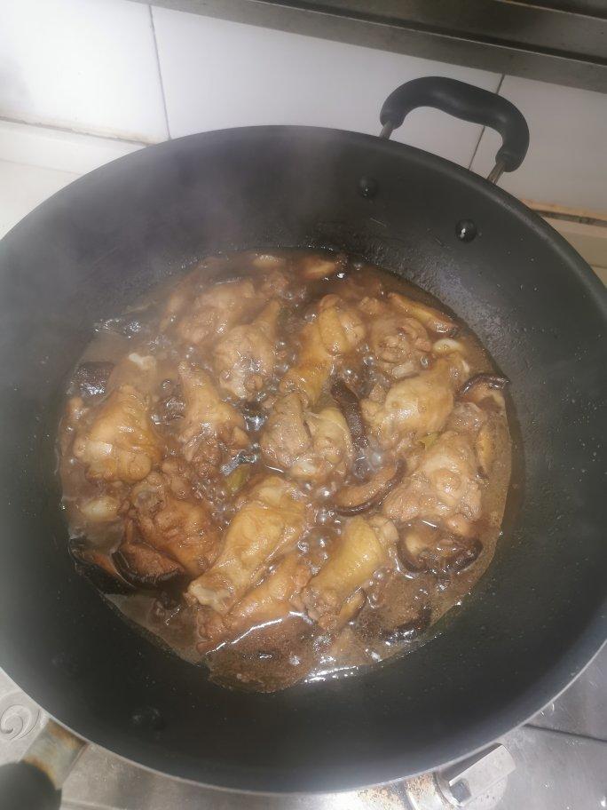 我一直一直做的一道菜，怎么做都好吃 | 香菇蒸鸡