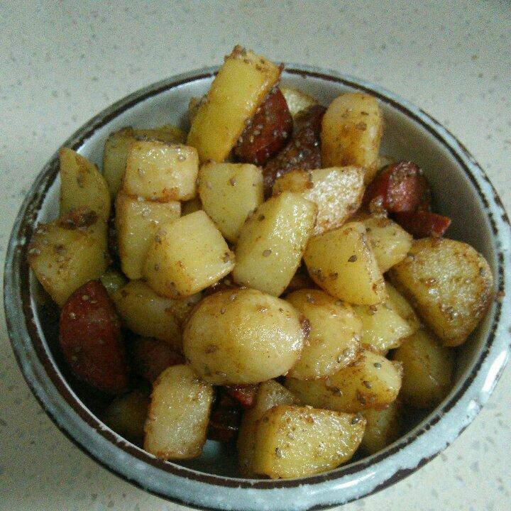 孜然火腿土豆丁