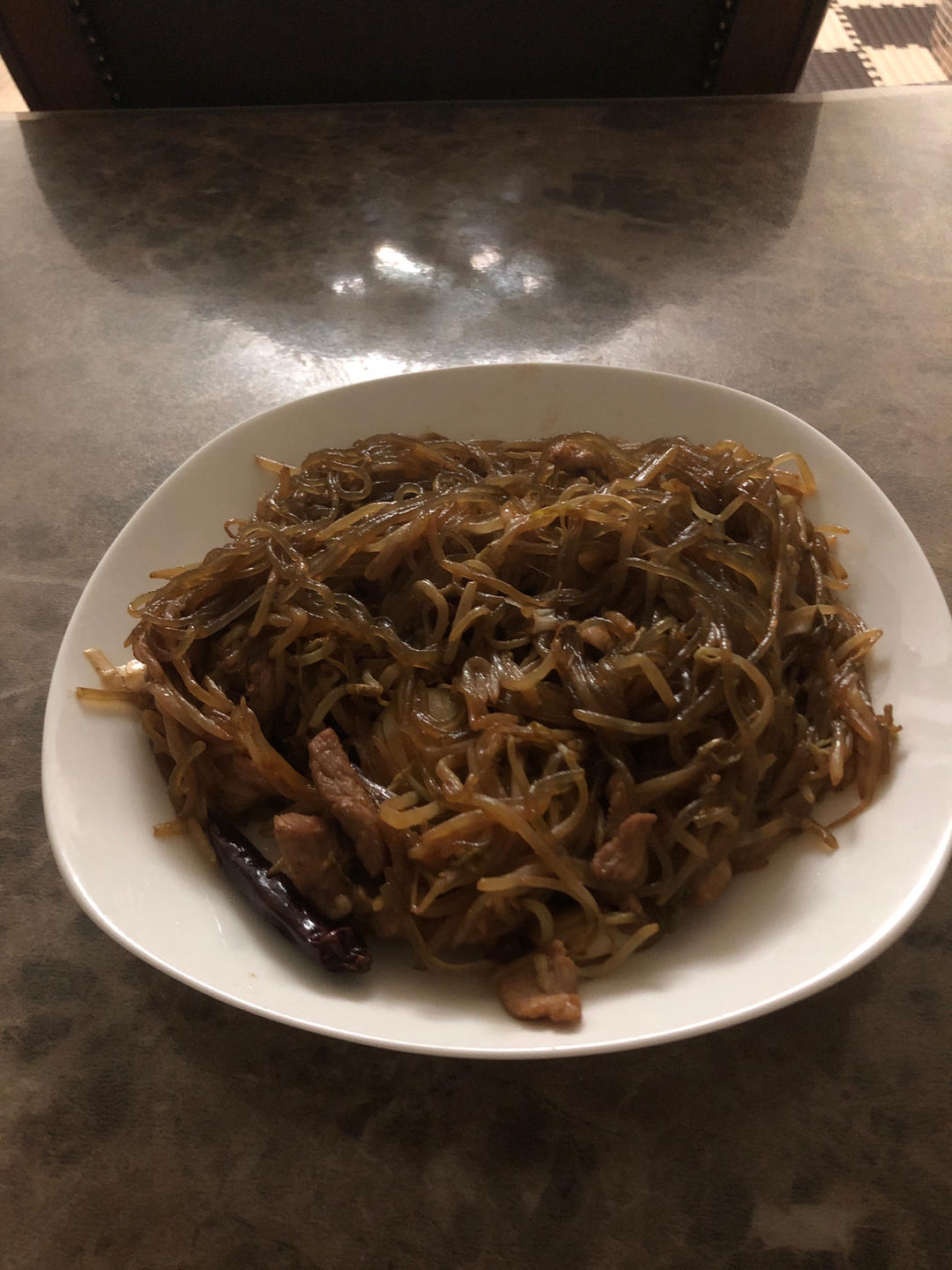 黄豆芽炒粉条