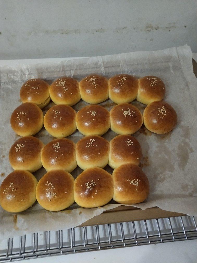 🥛超简单快手，柔软拉丝，一次发酵，牛奶小餐包